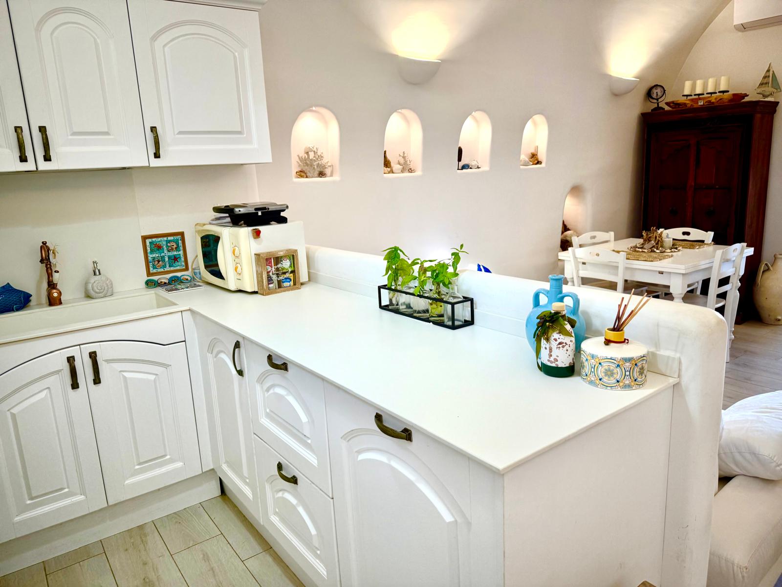 The Paradise - Kitchen Interior